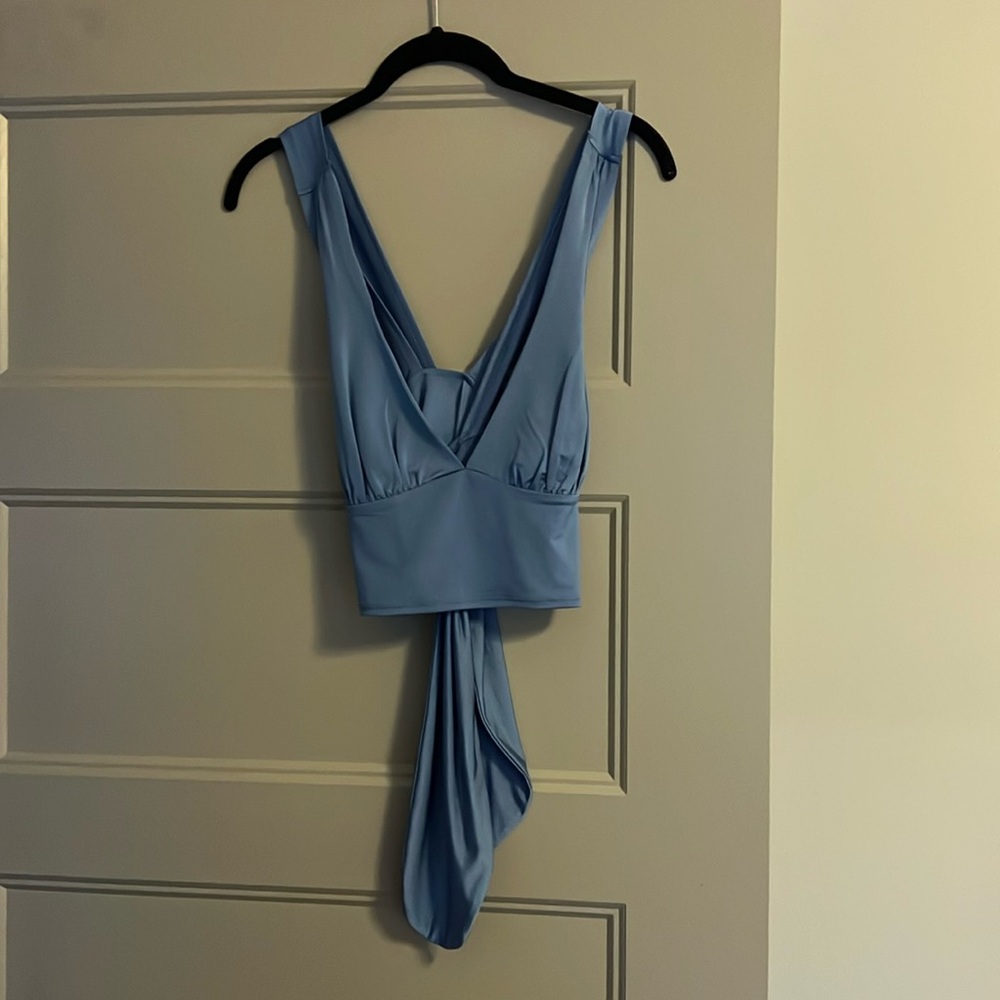 Urban outfitters. Size L. Worn once - great condition